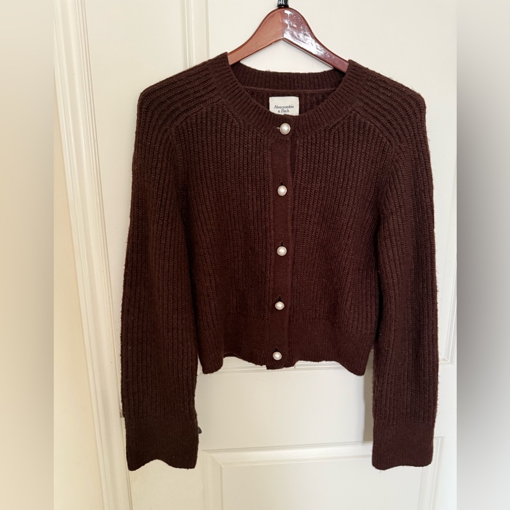 Abercrombie & Fitch Chocolate Cardigan with Pearl Buttons Size M